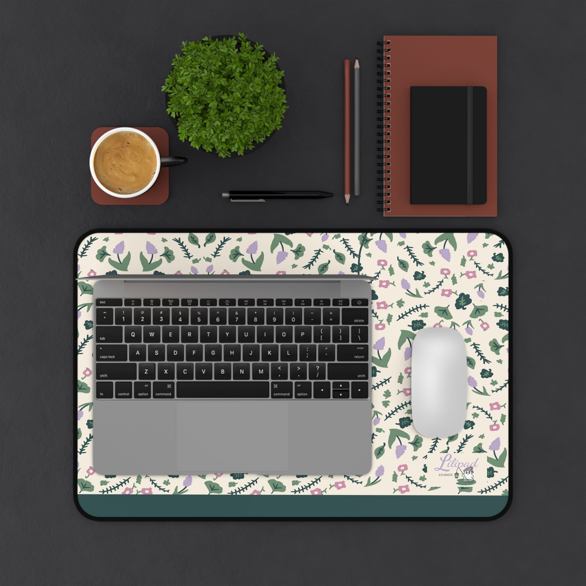 Agarics Garden Desk mat/Mouse pad